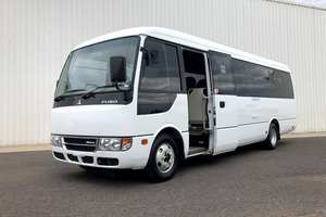 รถมือสองราคาประหยัด ปี 2022 22 ที่นั่ง ขับเคลื่อนสี่ล้อ เบาะหนัง ภายในสีเข้ม - Product Image 3