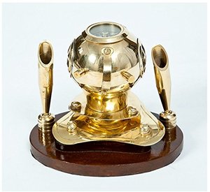 Soporte de pluma con casco de buceo, base de madera ajustada, mesa de oficina náutica, decorativo, precio bajo, listo para enviar - Product Image 1