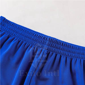 Uniformes de fútbol hechos a medida 2024, su propio diseño, camiseta y pantalones cortos de sublimación, ropa de fútbol Premium - Product Image 6