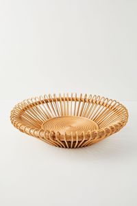 Bol en rotin tissé moderne pour décor de salle à manger contemporain servant du pain et accessoires d'intérieur de maison élégants et écologiques - Product Image 2