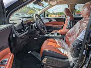 Minivan Híbrida Carnival EX FWD 2025 USADA, con Motor Híbrido Turbo de 1.6L, en Buen Estado - Product Image 5