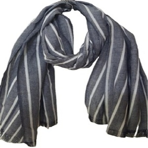 Accesorio de invierno elegante de moda Bufanda de punto de fútbol teñida de hilo liso de viscosa media Gama fresca - Product Image 1