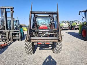 Tractor Massey Ferguson 5710 de Primera Calidad, Modelo de 4 Ruedas Motrices con Sistema de Caja de Cambios Avanzado y Bomba de Engranajes para Uso Profesional - Product Image 5