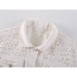 Chaqueta Vaquera Casual Entallada para Mujer, Bordada con Perlas Blancas, Diseño de Insignia Otoñal, Piedras Modernas, Diseño Ecológico en 3D - Product Image 4
