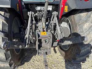 Tractor de Ruedas Massey Ferguson 4710 2023, 110HP, Componentes Centrales Reforzados, Diseñado para Trabajar y Diseñado para Durar - Product Image 4