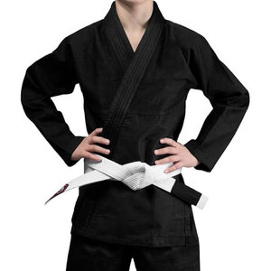 Premium Contender Kids BJJ Gi en negro clásico 100% uniforme de algodón para entrenamiento y competición de artes marciales juveniles - Product Image 1