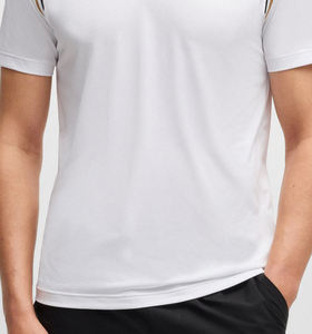 Polo de diseño personalizado de alta calidad Camiseta de manga corta para hombre Polo de secado rápido Camiseta cómoda - Product Image 3