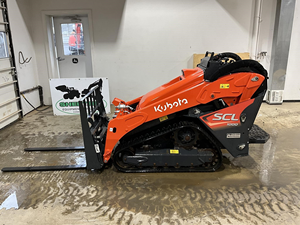 Minicargadora Kubota SCL 1000 nueva, tipo oruga, con capacidad de cucharón de 4 toneladas, la más vendida, con la mejor oferta de descuento. - Product Image 2