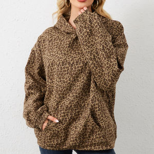 เสื้อฮู้ดดี้ลายเสือดาวแฟชั่นใหม่ปี 2026 ทรงโอเวอร์ไซส์สำหรับผู้หญิง พิมพ์โลโก้ตามสั่ง เสื้อฮู้ดดี้แบบสวมสำหรับผู้หญิง สไตล์สตรีทแวร์ - Product Image 3