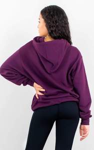 Sudadera con Capucha de Felpa Morada Oscuro para Mujer, Suave y Cálida, con Bolsillo Tipo Canguro en la Parte Delantera, Opción Personalizada, Transpirable, Cómoda y Casual - Product Image 4