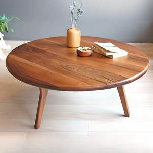 Table basse en bois conçue pour la décoration intérieure moderne, alliant praticité et artisanat traditionnel du bois - Product Image 1