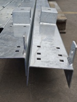 Support en U en acier allié personnalisé (norme JIS, tolérance 1%) pour support structurel - Soudage, estampage, pliage OEM