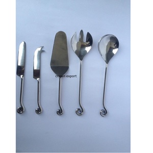 Ensemble de couverts personnalisés en acier inoxydable au design de feuille d'or, ensembles de couverts de vaisselle en métal faits à la main pour les mariages et les dîners - Product Image 4