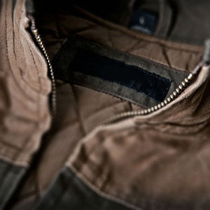 Veste matelassée pour homme en toile 100% coton personnalisée vente en gros nouveau design respirant vêtements d'hiver meilleur style manteau pour homme - Product Image 4
