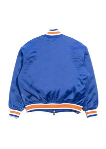 Chaqueta de bombardero de satén de béisbol Varsity personalizada para hombre para las estaciones de invierno, chaqueta personalizable de seda bordada a granel al por mayor - Product Image 2