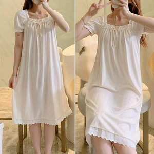Pyjamas en coton pour femmes, chemises de nuit légères pour femmes - Robes de nuit à manches courtes, col en V en dentelle, brodées, grandes tailles - Product Image 3