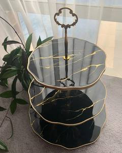 Support de gâteau en résine de conception de lave NATUREL de meilleure qualité pour mariage et anniversaire Support décoratif et décoration de table - Product Image 2