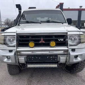 Mitsubishi Montero Base 1999 Usada, 4 Puertas, 4x4, SUV, Volante a la Izquierda, Interior Oscuro, Asientos de Cuero - Product Image 1