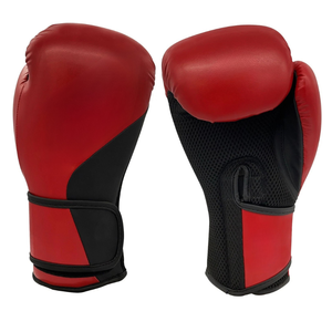 Gants de boxe rouges en PU avec fermeture Velcro, équipement d'entraînement respirant pour adultes de 14 ans et plus - Product Image 1