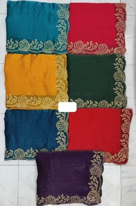 ชุดส่าหรีผ้าชีฟองผ้าโปร่งบางสไตล์อินเดียหรูหราพร้อมงานปักระดับพรีเมียมและงานแต่งลายหอยพัดสำหรับปาร์ตี้ในตลาดส่งออก - Product Image 5