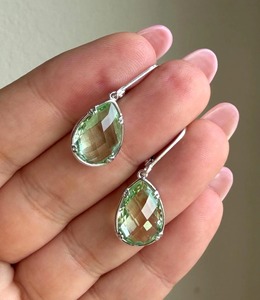 Boucles d'oreilles goutte d'eau en améthyste vert menthe Prasiolite, simples et élégantes, pour usage quotidien, en argent sterling 925, pierre de naissance de février, apaisantes - Product Image 1