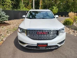 GMC Acadia Denali 2018 - Product Image 3