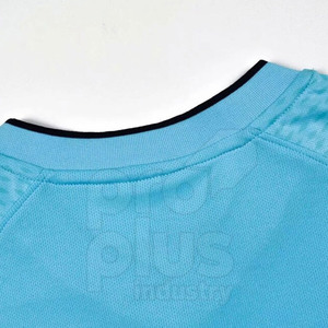 Uniforme de Fútbol Personalizado de Fábrica, 100% Poliéster, Transpirable y Ecológico, Último Diseño para Hombre Adulto - Product Image 3