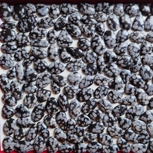 คริสตัลเกล็ดหิมะออบซิเดียนหินอัญมณี100% สีดำธรรมชาติเกรด AAA - Product Image 2