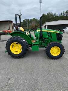 John Deere รถแทรคเตอร์มือสองคุณภาพสูง66แรงม้า5045E พร้อมอุปกรณ์ติดตั้ง4x4 - Product Image 3