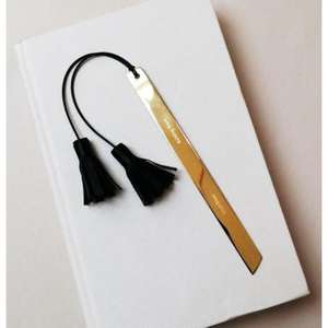 ที่คั่นหนังสือโลหะที่ได้แรงบันดาลใจจากโบราณอันหรูหราพร้อมรายละเอียดที่ซับซ้อนอุปกรณ์เสริมระดับพรีเมียมสำหรับผู้ที่ชื่นชอบหนังสือ - Product Image 4