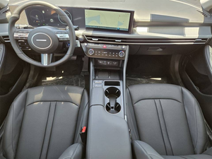 2025 Hyundal Sonata Limited Hybrid 4dr Sedan 2.0L 4cyl gas/híbrido eléctrico 6A - Product Image 6