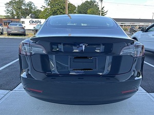 Tesla Model 3 2019, gamme moyenne, propulsion arrière, véhicule électrique, automatique, berline de luxe - Product Image 5