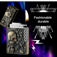 Briquet DEBANG à flamme classique, allumage rapide, design crâne en relief, sécurité, utilisation quotidienne, flamme normale, voyage