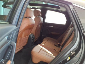 Audi Q5 Sportback 2024 Usado, Volante a la Izquierda, Asientos de Cuero, Cámara Trasera, Emisión Euro IV, Faros de Xenón, Excelente Estado - Product Image 4
