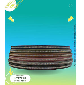 Pantuflas flexibles de PVC semiacabadas con diseño de malla diseñadas para comodidad y flexibilidad durante el uso 2025 - Product Image 1