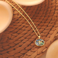 Collier pendentif en coquille d'ormeau naturelle, pendentif croix, chaîne fine réglable, chaîne de cou dorée pour femmes, petit pendentif croix
