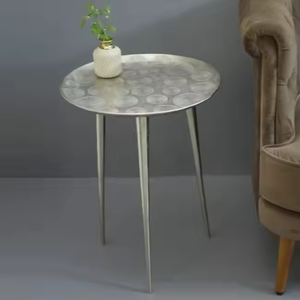 Table d'appoint en aluminium de qualité supérieure Tables basses à thé de forme ronde pour la maison et les hôtels par Azora Industries - Product Image 5