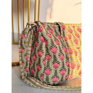 Indian <b>Patchworked</b> Floral Quilted Duffle <b>Bag</b> XL Weekender Travel <b>Bag</b> Large Capacity Zipper Closure Foldable Cotton Fitness - Product Image 2