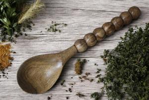 Juego de Cucharas Desechables de Madera Rústica con Acabado Natural, Perfecto para Fiestas, Cocina Tradicional y Decoración de Cocina Estilo Granja - Product Image 4