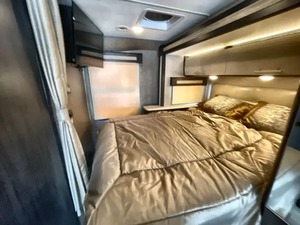 PROVEEDOR de Autocaravana Usada T h o r Motor Coach <span class=keywords><strong>Com</strong></span> pass 24TF Clase B+ del 2018 en Venta - Product Image 2