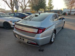 Neatly Used 2021 H-yu-n-da-i Sonata SE FWDPlus Accident Free LHD/RHD <b>Drive</b> - Product Image 6