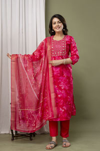 Ensemble Kurta élégant en tissu rayonne, vêtements ethniques indiens, avec dupatta, ensemble Kurta pour femmes, vêtements de fête, au meilleur prix - Product Image 6