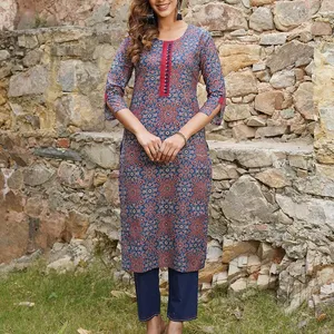 Indische handgemachte blaue Farbe Baumwolle gedruckt Kurti mit Hose Frauen Freizeit kleidung Kurti Set Großhandels preis