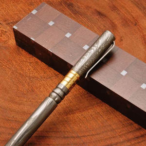 ปากกาเหล็กดามัสกัสคุณภาพสูง พร้อมดีไซน์ศิลปะ เหมาะสำหรับเป็นของขวัญและใช้เพื่อการส่งเสริมการขาย ปากกาเหล็กดามัสกัสระดับมืออาชีพ - Product Image 4