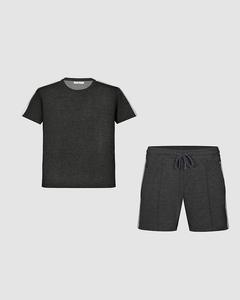 2025 Ensemble uni d'épaisseur modérée avec motif de taches T-shirt et short en coton à manches courtes pour hommes 2 pièces - Product Image 1
