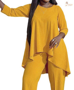 Ensemble unique surdimensionné composé d'un haut uni et d'un short pour femmes branchées, en coton 100% écologique, respirant et à séchage rapide - Product Image 1