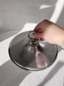 Casserole en métal classique aspect argent avec couvercle à anneau pour table à manger traditionnelle et buffet, utilisation de service en provenance d'Inde - Product Image 3