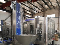 Machine de remplissage de bouteilles de boissons entièrement automatique à moteur électrique pour eau pure et jus de fruits