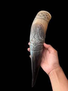 Cuerno para Beber con Color Marrón Natural, un Símbolo de Fuerza y Valore - Product Image 3