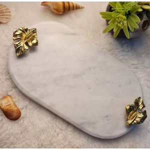 Élégant plateau de service en laiton doré avec feuilles Plateau à dessert décoratif de qualité supérieure Marbre naturel noir pour mariage Décoration intérieure Cuisine - Product Image 2